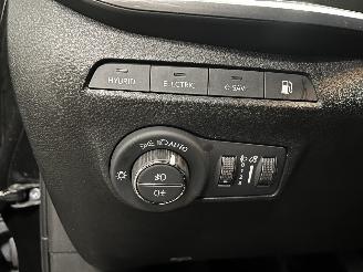 Jeep Compass Compass II (MP) SUV 1.3 4XE 240 16V 4x4 (46337540) [177kW]  (04-2020/.=
=2E.) picture 30