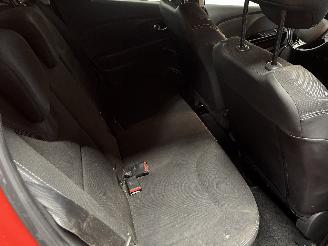 Renault Clio Clio IV (5R) Hatchback 5-drs 0.9 Energy TCE 90 12V (H4B-400(H4B-A4)) [=
66kW]  (11-2012/08-2021) picture 13