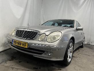 Unfallwagen Mercedes E-klasse E (W211) Sedan 2.6 E-240 V6 18V (M112.913) [130kW]  (03-2002/12-2008) 2004/1