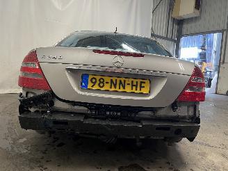 Mercedes E-klasse E (W211) Sedan 2.6 E-240 V6 18V (M112.913) [130kW]  (03-2002/12-2008) picture 10