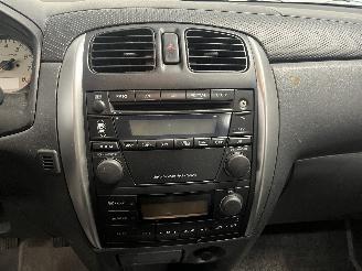 Mazda Premacy Premacy MPV 1.8 16V (FPE1) [74kW]  (07-1999/03-2005) picture 18