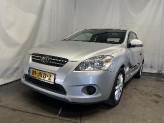 Unfallwagen Kia Cee d Cee'd Sporty Wagon (EDF) Combi 1.4 16V (G4FA) [80kW]  (09-2007/12-2012=
) 2009/6