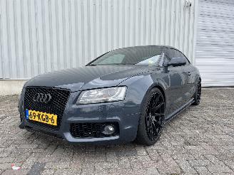 Unfallwagen Audi A5 A5 (8T3) Coupé 2.0 FSI 16V (CDNB(Euro 5)) [132kW]  (11-2008/07-2011)= 2009/11