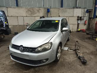 Salvage car Volkswagen Golf Golf VI (5K1) Hatchback 1.2 TSI BlueMotion (CBZB) [77kW]  (11-2008/11-=
2012) 2011/2