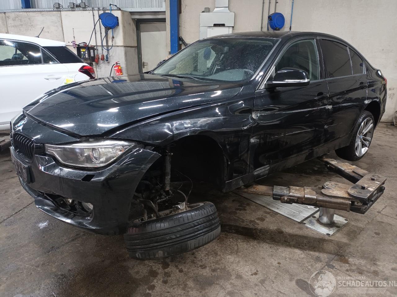 BMW 3-serie 3 serie (F30) Sedan 316i 1.6 16V (N13-B16A) [100kW]  (07-2012/08-2016)=