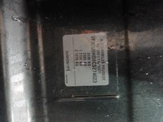 Peugeot 3008 3008 I (0U/HU) MPV 1.6 HDiF 16V (DV6C(9HD)) [84kW]  (03-2013/08-2016) picture 6