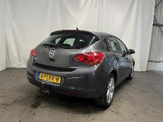 Opel Astra Astra J (PC6/PD6/PE6/PF6) Hatchback 5-drs 1.6 16V (A16XER(Euro 5)) [85=
kW]  (12-2009/10-2015) picture 5