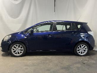 Toyota Verso Verso MPV 1.6 16V VVT-i (1ZRFAE) [97kW]  (04-2009/08-2018) picture 3