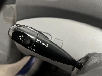 Toyota Yaris Yaris Verso (P2) MPV 1.3 16V (2NZFE) [63kW]  (08-1999/10-2002) picture 17