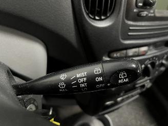 Toyota Yaris Yaris Verso (P2) MPV 1.3 16V (2NZFE) [63kW]  (08-1999/10-2002) picture 18