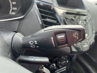Ford Fiesta Fiesta 6 (JA8) Hatchback 1.0 SCI 12V 80 (P4JC) [59kW]  (10-2012/06-201=
7) picture 15