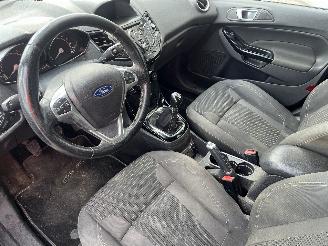 Ford Fiesta Fiesta 6 (JA8) Hatchback 1.0 SCI 12V 80 (P4JC) [59kW]  (10-2012/06-201=
7) picture 12