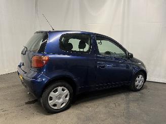 Toyota Yaris Yaris (P1) Hatchback 1.3 16V VVT-i (2SZFE) [64kW]  (04-2002/09-2005) picture 6