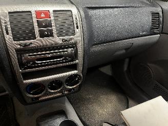 Hyundai Getz Getz Hatchback 1.3i 12V (G4EA) [60kW]  (09-2002/03-2004) picture 15