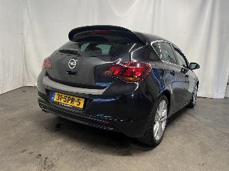 Opel Astra Astra J (PC6/PD6/PE6/PF6) Hatchback 5-drs 1.4 Turbo 16V (A14NEL(Euro 5=
)) [88kW]  (10-2010/10-2015) picture 5