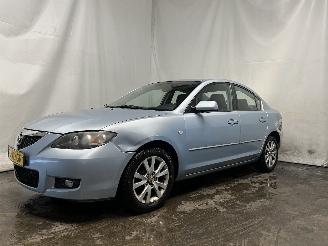 Mazda  3 (BK12) Sedan 1.6i 16V (Z601) [77kW]  (02-2004/06-2009) picture 3