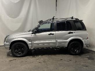 Suzuki Grand-vitara Grand Vitara I (FT/GT/HT) SUV 2.5 V6 24V (H25A) [106kW]  (04-1998/07-2=
003) picture 4