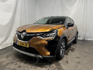Vaurioauto  passenger cars Renault Captur Captur II (RJB) SUV 1.0 TCe 90 12V (H4D-470(H4D-E4)) [67kW]  (09-2020/=
=2E..) 2021/6