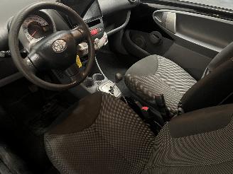 Toyota Aygo Aygo (B10) Hatchback 1.0 12V VVT-i (1KR-FE) [50kW]  (07-2005/05-2014) picture 14