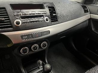 Mitsubishi Lancer Lancer Sports Sedan (CY/CZ) Sedan 1.5 MIVEC 16V (4A91) [80kW]  (06-200=
8/09-2011) picture 20