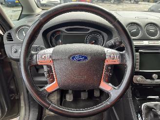 Ford Galaxy Galaxy (WA6) MPV 2.0 16V (A0WB(Euro 5)) [107kW]  (05-2006/06-2015) picture 17