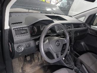 Volkswagen Caddy Caddy IV Van 2.0 TDI 102 (DFSD) [75kW]  (05-2015/09-2020) picture 5