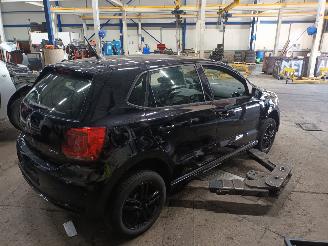 Volkswagen Polo Polo V (6R) Hatchback 1.2 TDI 12V BlueMotion (CFWA(Euro 5)) [55kW]  (1=
0-2009/05-2014) picture 3