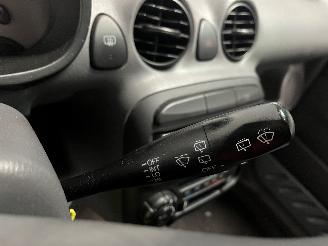 Hyundai Atos Atos Hatchback 1.1 12V (G4HD) [43kW]  (05-2003/05-2005) picture 15