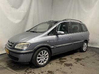 Opel Zafira Zafira (F75) MPV 1.6 16V (Z16XE(Euro 4)) [74kW]  (04-1999/06-2005) picture 3