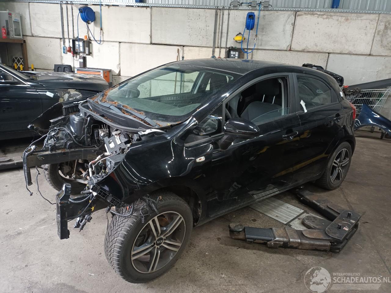 Kia Rio Rio III (UB) Hatchback 1.2 CVVT 16V (G4LA5) [63kW]  (09-2011/12-2017)
