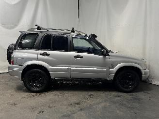 Suzuki Grand-vitara Grand Vitara I (FT/GT/HT) SUV 2.5 V6 24V (H25A) [106kW]  (04-1998/07-2=
003) picture 7