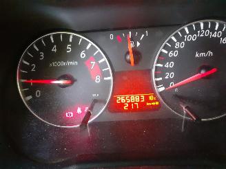 Nissan Note Note (E11) MPV 1.4 16V (CR14DE) [65kW]  (01-2006/08-2013) picture 2