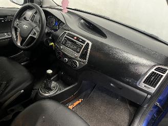 Hyundai I-20 i20 Hatchback 1.2i 16V (G4LA) [63kW]  (03-2012/12-2015) picture 8