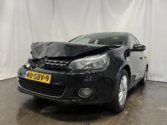 krockskadad bil auto Volkswagen Golf Golf VI (5K1) Hatchback 1.6 TDI 16V (CAYC(Euro 5)) [77kW]  (02-2009/11=
-2012) 2011/9