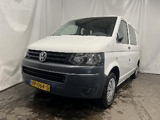krockskadad bil auto Volkswagen Transporter Transporter T5 Van 2.0 TDI DRF (CAAC(Euro 5)) [103kW]  (09-2009/08-201=
5) 2011/9