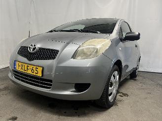  Toyota Yaris Yaris II (P9) Hatchback 1.0 12V VVT-i (1KR-FE) [51kW]  (08-2005/12-201=
1) 2006/12