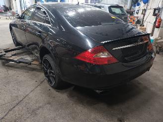 Mercedes CLS CLS (C219) Sedan 320 CDI 24V (OM642.920) [165kW]  (01-2005/12-2010) picture 4