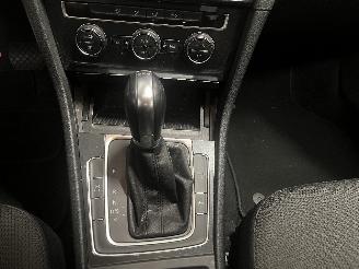 Volkswagen Golf Golf VII (AUA) Hatchback 1.0 TSI 12V BlueMotion (DKRF) [85kW]  (05-201=
5/08-2020) picture 20
