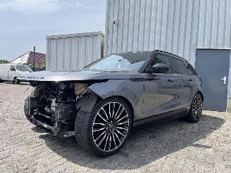 Land Rover  Range Rover Velar (LY) Terreinwagen 2.0 D240 AWD (204DTA(AJ20D4)) [177=
kW]  (03-2017/...) picture 3