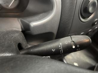Peugeot Partner Partner Combispace MPV 1.6 16V (TU5JP4(NFU)) [80kW]  (07-2001/03-2008)= picture 15