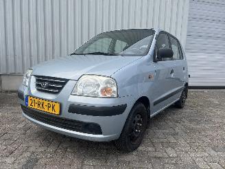 Damaged car Hyundai Atos Atos Hatchback 1.1 12V (G4HD) [43kW]  (05-2003/05-2005) 2005/5