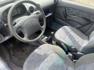 Hyundai Atos Atos Hatchback 1.1 12V (G4HD) [43kW]  (05-2003/05-2005) picture 12