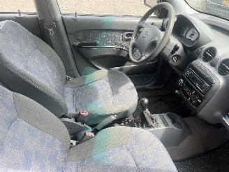 Hyundai Atos Atos Hatchback 1.1 12V (G4HD) [43kW]  (05-2003/05-2005) picture 9