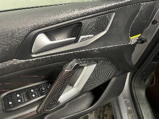 Peugeot 308 308 SW (L4/L9/LC/LJ/LR) Combi 5-drs 1.2 12V e-THP PureTech 130 (EB2DTS=
(HNY)) [96kW]  (03-2014/06-2021) picture 14