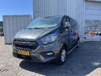 Damaged car Ford Transit Transit Custom Van 2.0 TDCi 16V Eco Blue 130 (YMFB) [96kW]  (12-2015/1=
2-2023) 2020/7