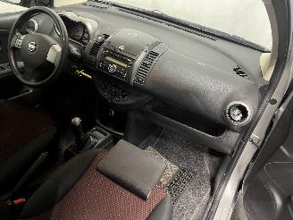 Nissan Note Note (E11) MPV 1.6 16V (HR16DE) [81kW]  (03-2006/06-2012) picture 15