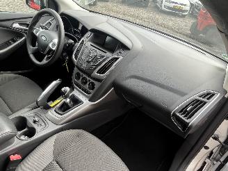 Ford Focus Focus 3 Wagon Combi 1.0 Ti-VCT EcoBoost 12V 125 (M1DC) [92kW]  (02-201=
2/05-2018) picture 8