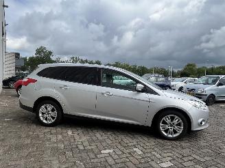 Ford Focus Focus 3 Wagon Combi 1.0 Ti-VCT EcoBoost 12V 125 (M1DC) [92kW]  (02-201=
2/05-2018) picture 7