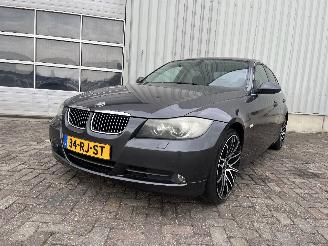 škoda osobní automobily BMW 3-serie 3 serie (E90) Sedan 325i 24V (N52-B25A) [160kW]  (12-2004/12-2011) 2005/4