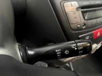 Citroën C1 C1 Hatchback 1.0 12V (384F(CFA)) [50kW]  (06-2005/09-2014) picture 17